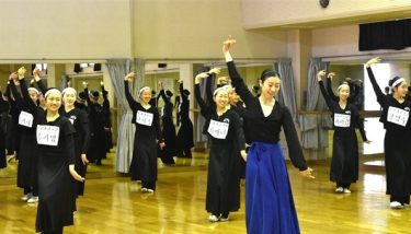 朝高舞踊部員らの合同講習／東・西日本で開催